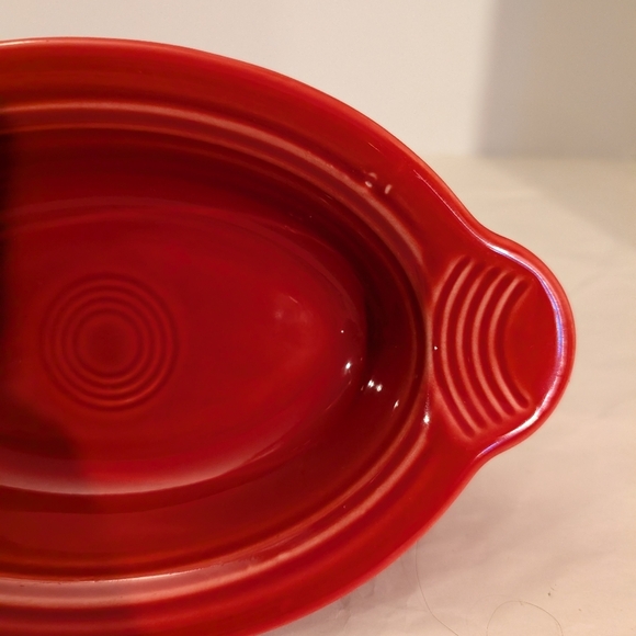 Fiesta 9 1/8 Inch Oval Individual Casserole 13 oz in Scarlet Red - Picture 3 of 8